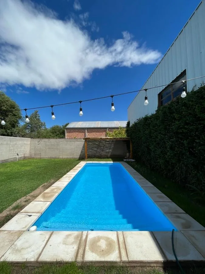 Casa en venta de 3 dormitorios, c/ cochera y patio amplio, foto 8